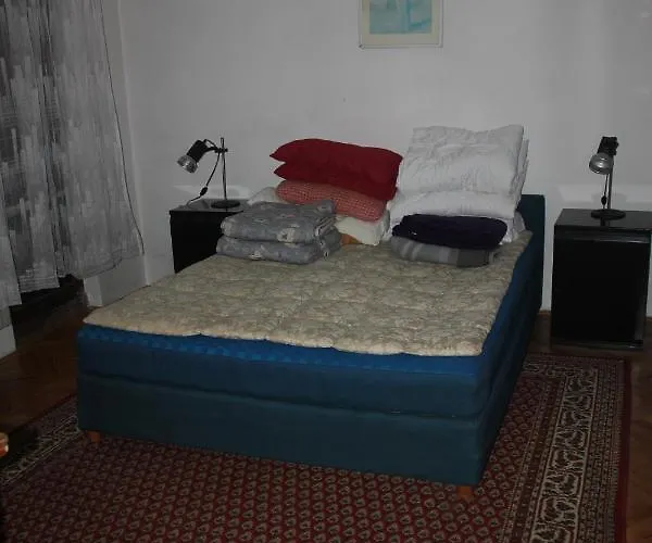 Enjoy The In Apartman *